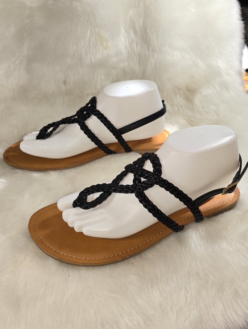 Universal Thread Jana Braided Thong Ankle Strap Sandals